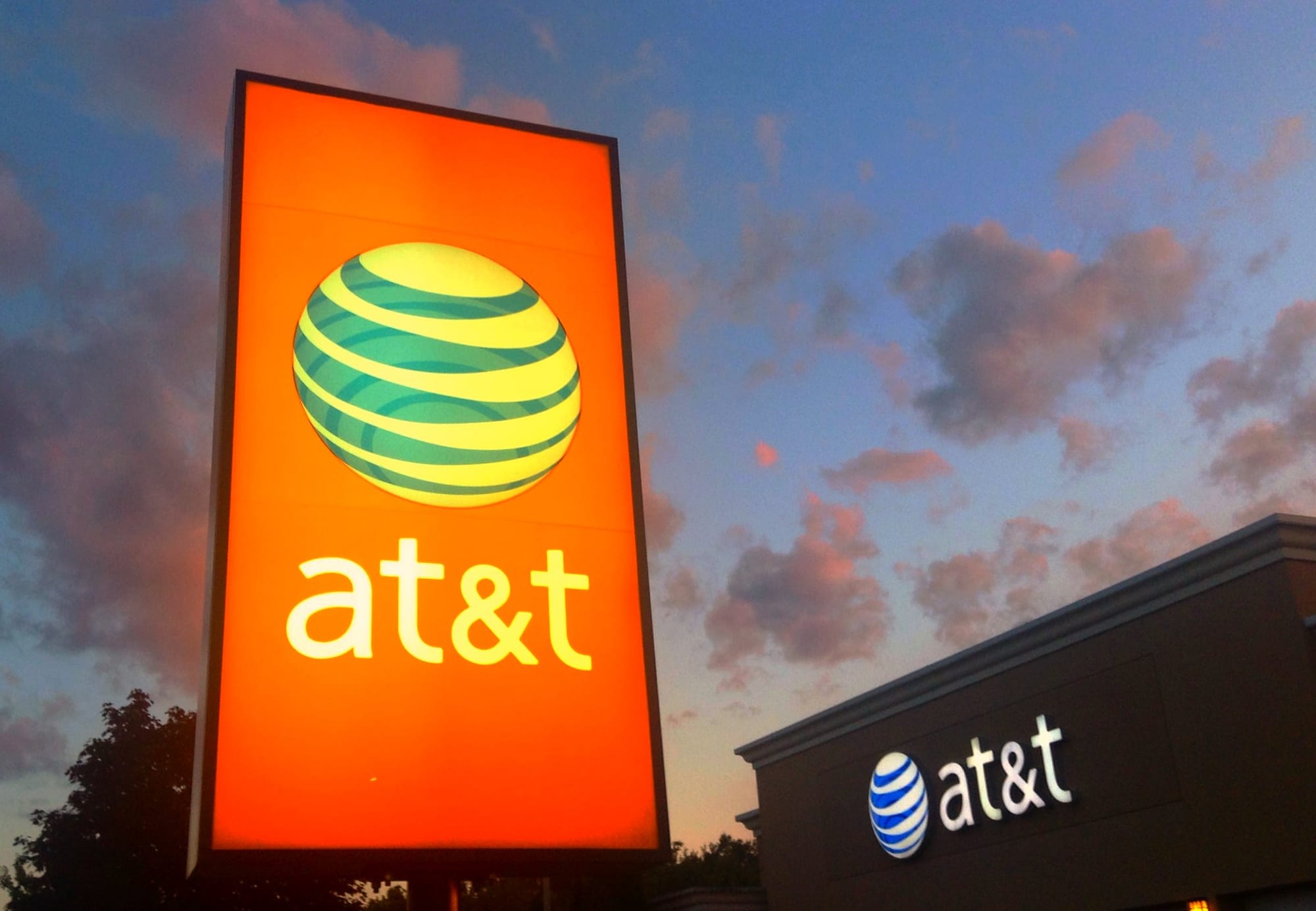 AT&T logos.